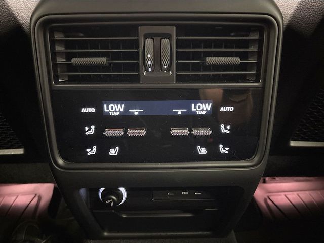 2024 Porsche Cayenne Coupe - 22976239 - 19