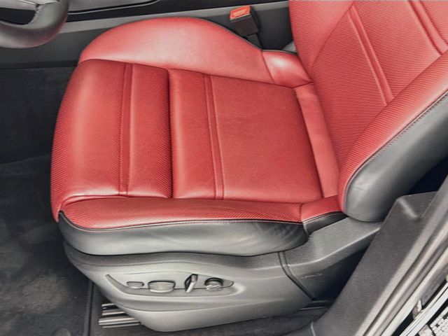 2024 Porsche Cayenne Coupe - 23087446 - 12