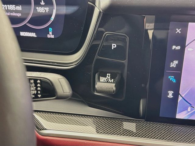 2024 Porsche Cayenne Coupe - 23087446 - 19