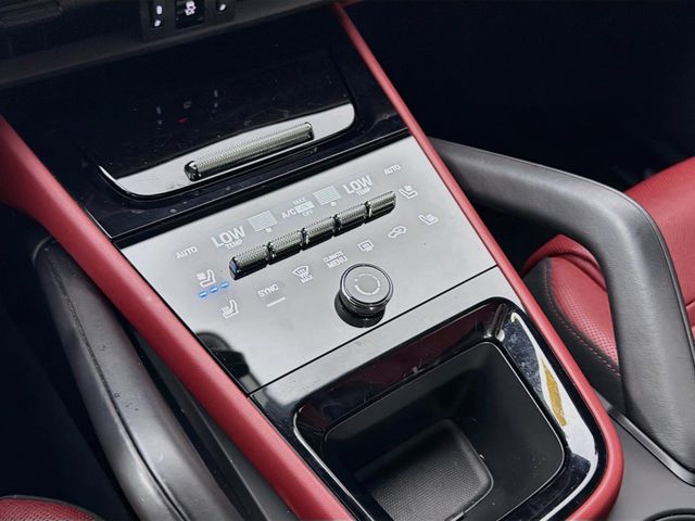 2024 Porsche Cayenne Coupe - 23087446 - 20