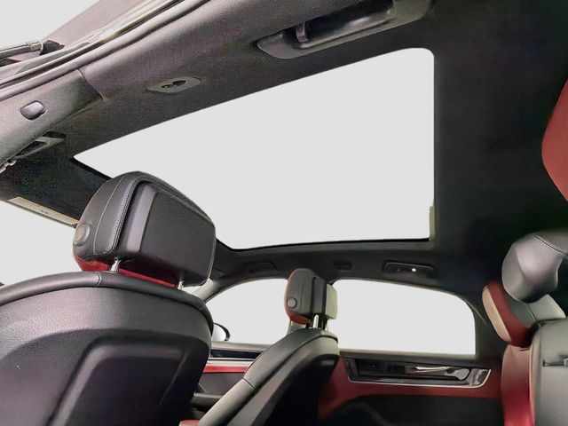 2024 Porsche Cayenne Coupe - 23087446 - 21