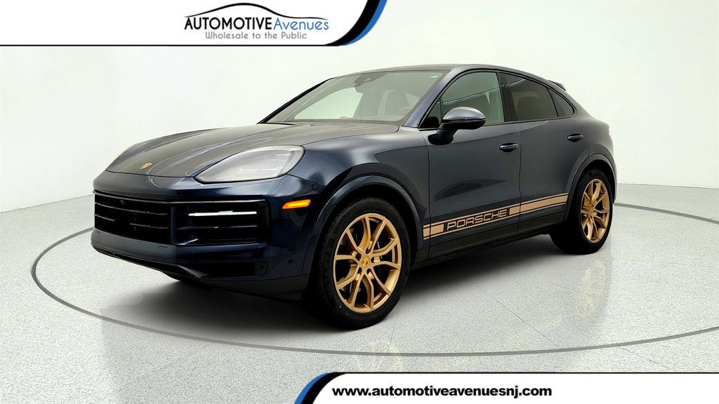 2024 Porsche Cayenne Coupe w/ Premium Pkg Plus, PDCC & Air Suspension - 23044973 | Video 1