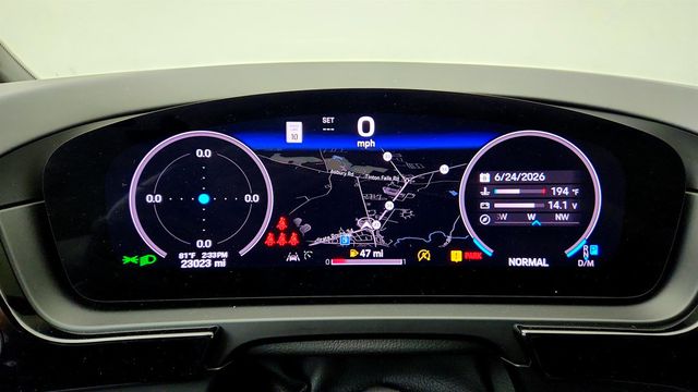 2024 Porsche Cayenne Coupe w/ Premium Pkg Plus, PDCC & Air Suspension - 23044973 - 13