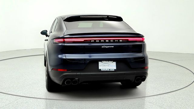 2024 Porsche Cayenne Coupe w/ Premium Pkg Plus, PDCC & Air Suspension - 23044973 - 5
