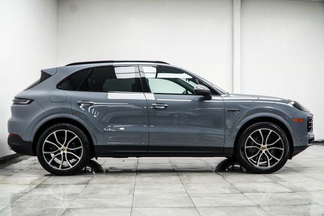 2024 Porsche Cayenne E-Hybrid - 23066607 - 7