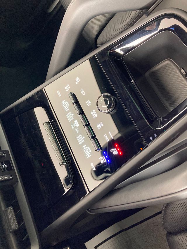 2024 Porsche Cayenne E-Hybrid - 22978817 - 12