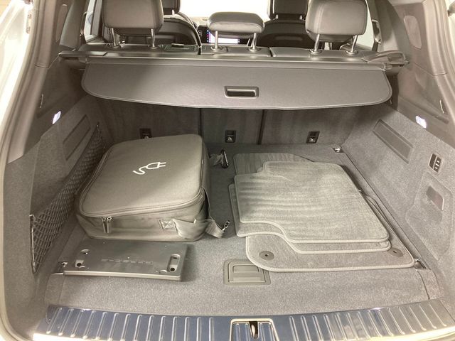 2024 Porsche Cayenne E-Hybrid - 22978817 - 17