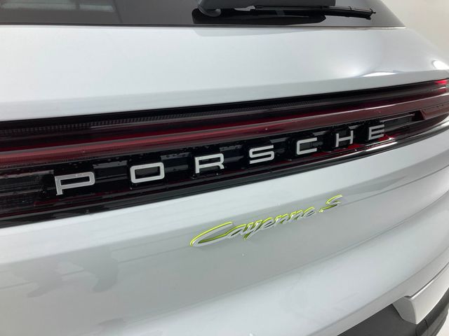 2024 Porsche Cayenne E-Hybrid - 22978817 - 26