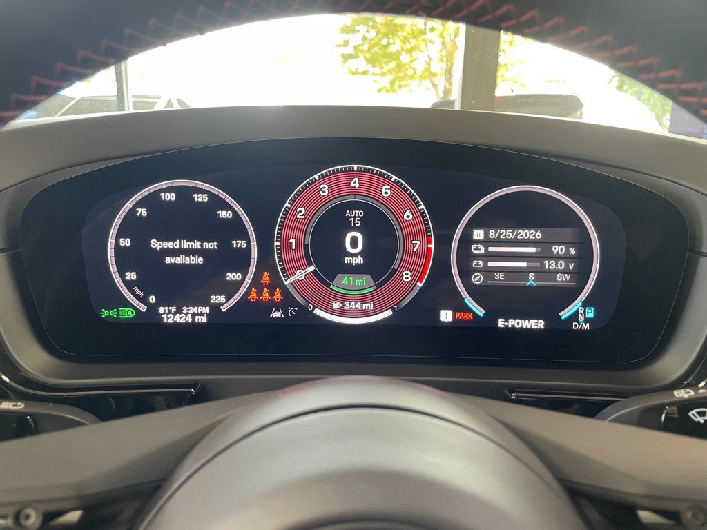2024 Porsche Cayenne Turbo E-Hybrid - 23071311 - 34