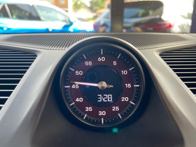 2024 Porsche Cayenne Turbo E-Hybrid - 23071311 - 50