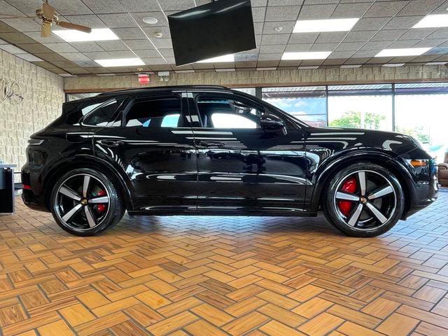 2024 Porsche Cayenne Turbo E-Hybrid - 23071311 - 6