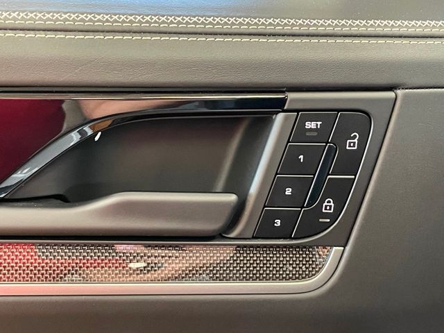 2024 Porsche Cayenne Turbo E-Hybrid Coupe - 23040325 - 18
