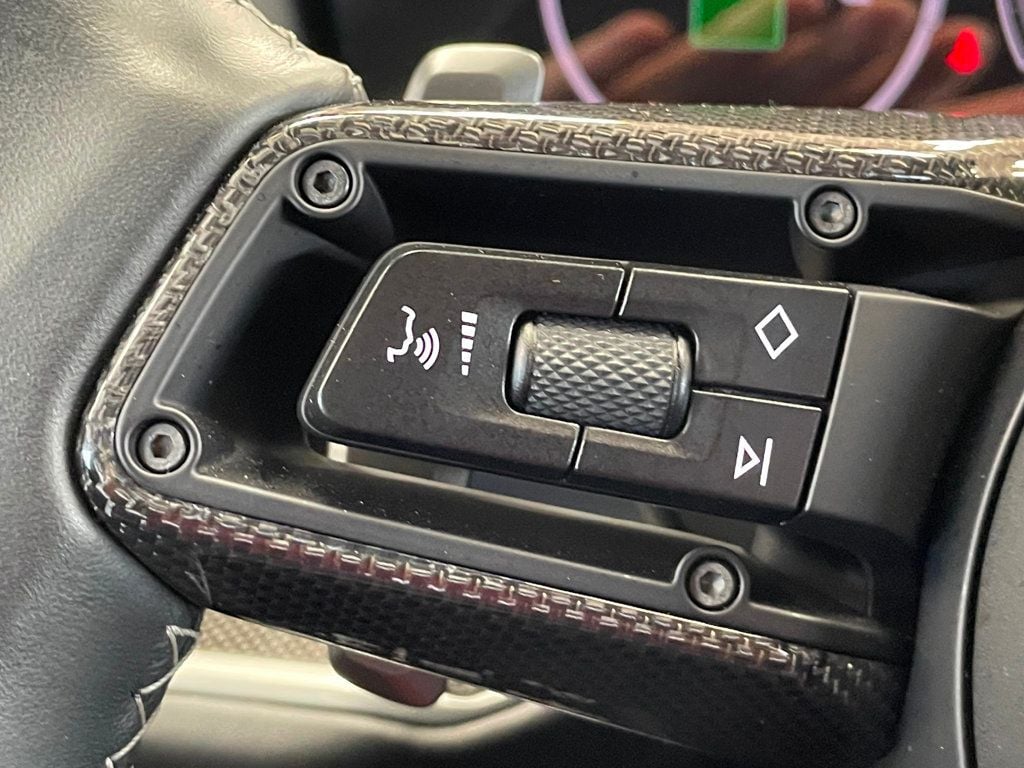 2024 Porsche Cayenne Turbo E-Hybrid Coupe - 23040325 - 34