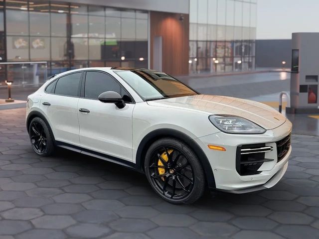 2024 Porsche Cayenne Turbo GT Coupe - 22938494 - 16