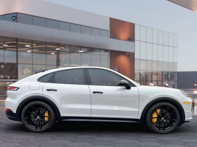 2024 Porsche Cayenne Turbo GT Coupe - 22938494 - 2