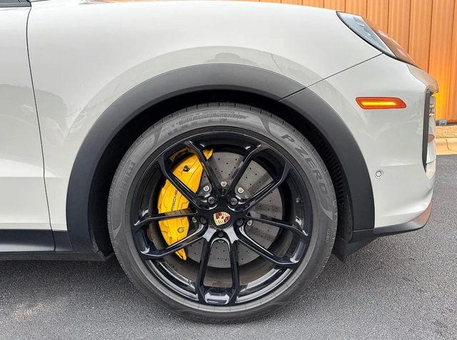 2024 Porsche Cayenne Turbo GT Coupe - 22938494 - 47