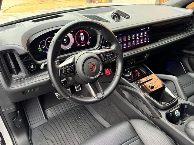 2024 Porsche Cayenne Turbo GT Coupe - 22938494 - 48