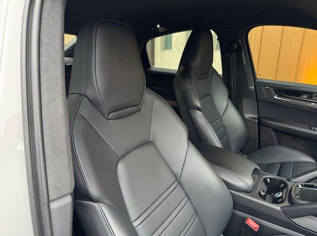 2024 Porsche Cayenne Turbo GT Coupe - 22938494 - 55