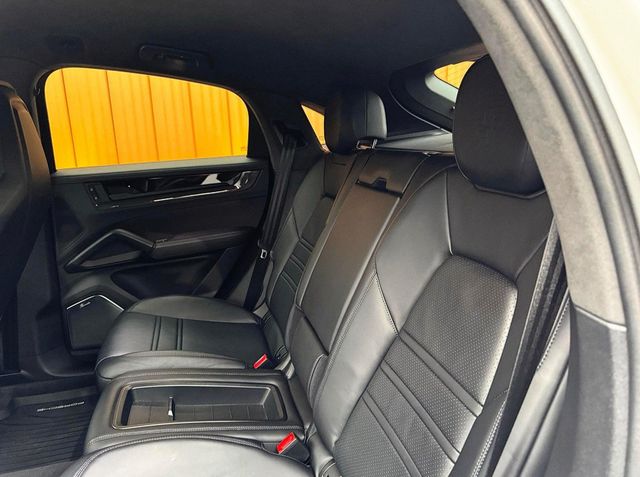 2024 Porsche Cayenne Turbo GT Coupe - 22938494 - 61