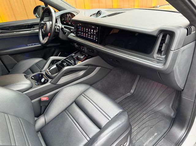 2024 Porsche Cayenne Turbo GT Coupe - 22938494 - 73