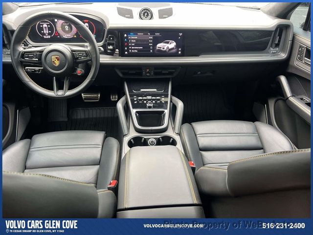 2024 Porsche Cayenne Turbo GT Coupe - 23027888 - 11