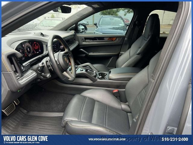 2024 Porsche Cayenne Turbo GT Coupe - 23027888 - 13