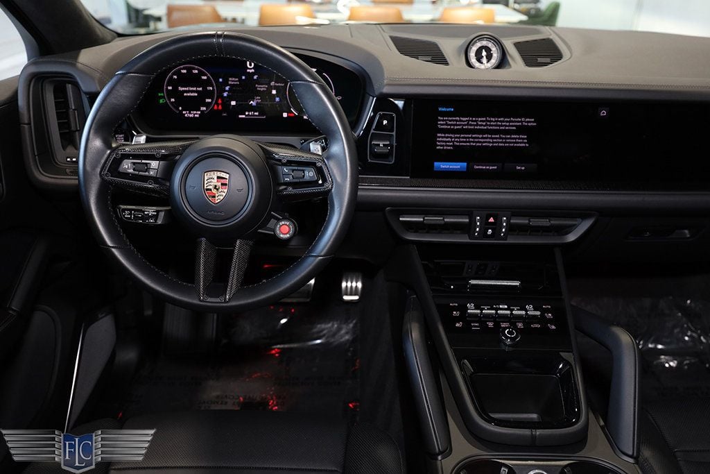 2024 Porsche Cayenne Turbo GT Coupe - 22937099 - 24