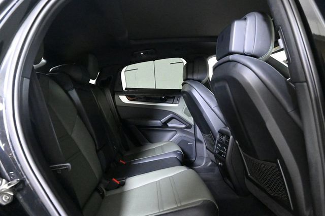 2024 Porsche Cayenne Coupe Coupe - 22933002 - 19