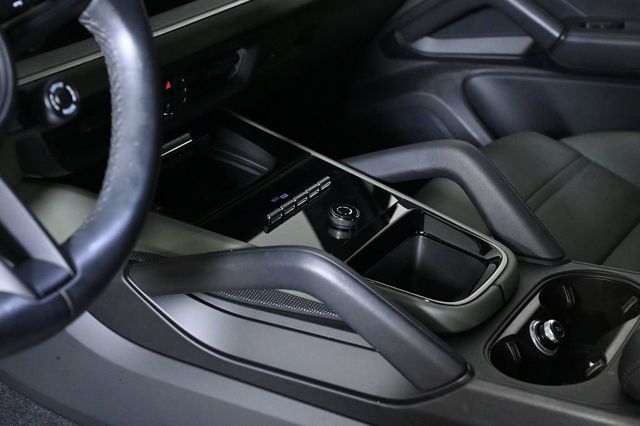 2024 Porsche Cayenne Coupe Coupe - 22933002 - 25