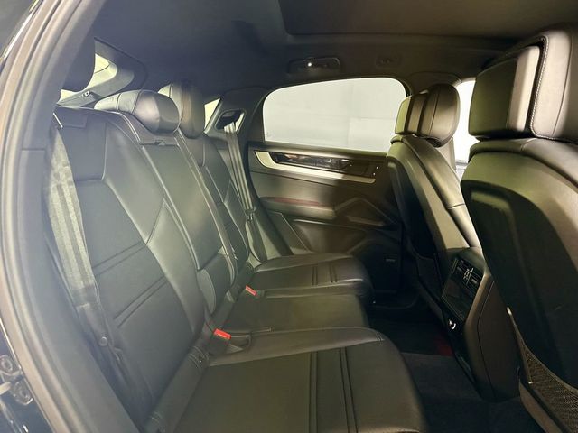 2024 Porsche Cayenne Coupe Coupe - 23036994 - 18