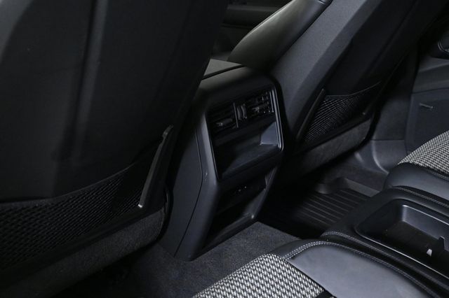 2024 Porsche Cayenne Coupe S - 22931293 - 19