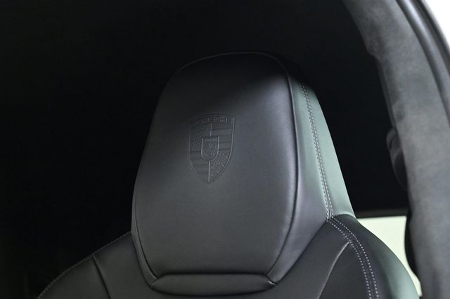 2024 Porsche Cayenne Coupe S - 22931293 - 24