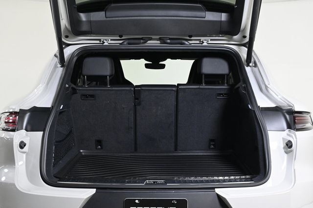 2024 Porsche Cayenne Coupe S - 22931293 - 27