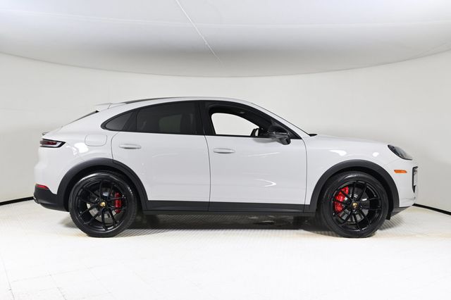 2024 Porsche Cayenne Coupe S - 22931293 - 7