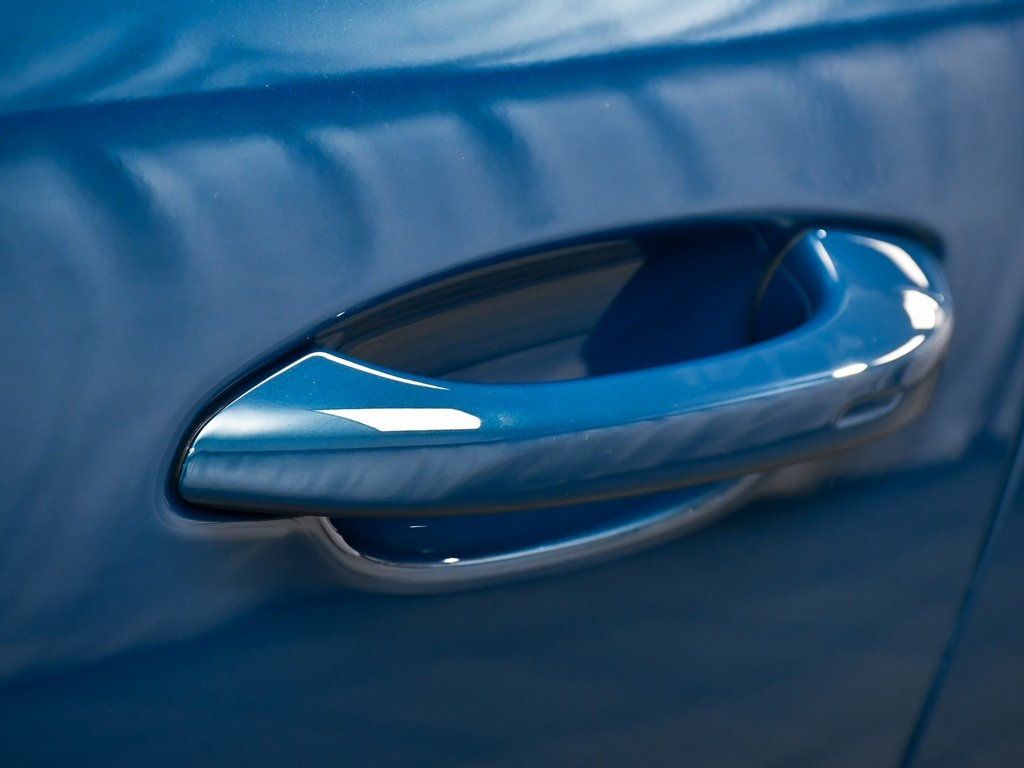 2024 Porsche Cayenne E-Hybrid S photo 19