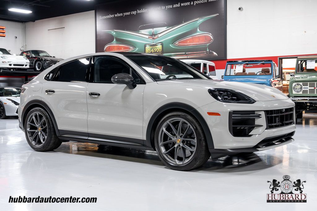 2024 Porsche Cayenne Turbo GT  - 22940139 - 0