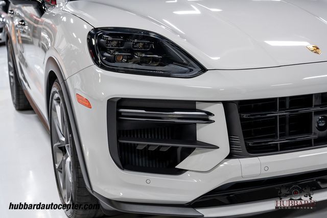 2024 Porsche Cayenne Turbo GT  - 22940139 - 10