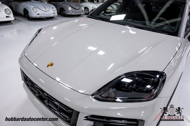 2024 Porsche Cayenne Turbo GT  - 22940139 - 13