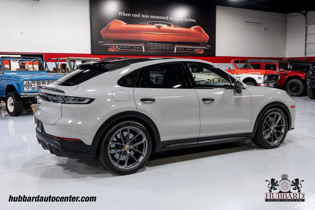 2024 Porsche Cayenne Turbo GT  - 22940139 - 38
