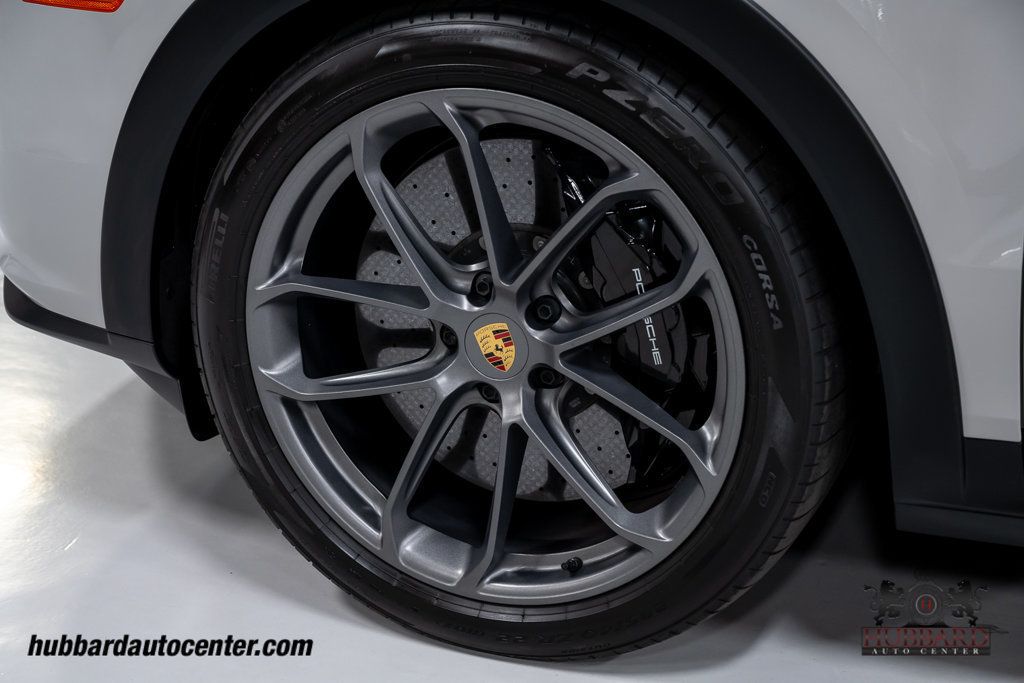2024 Porsche Cayenne Turbo GT  - 22940139 - 55