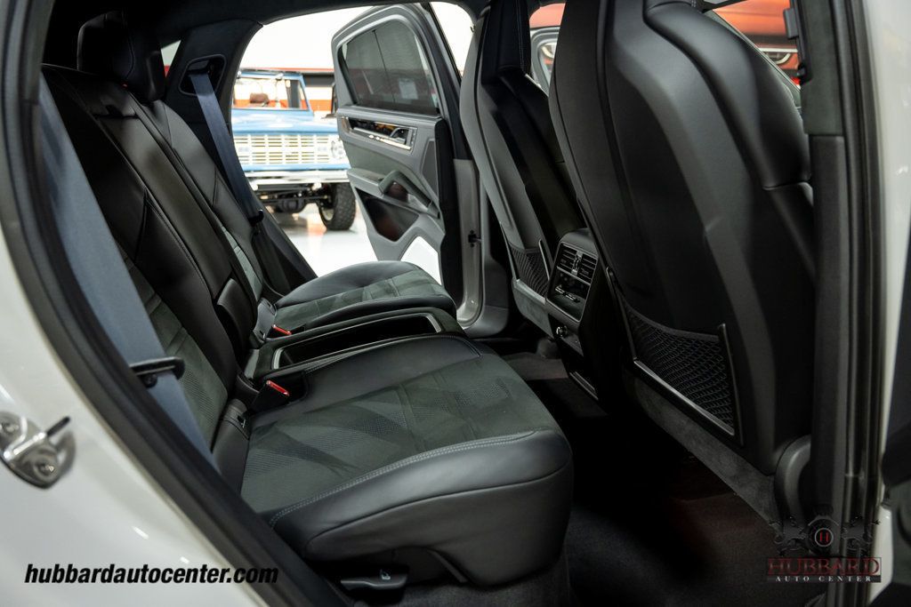 2024 Porsche Cayenne Turbo GT  - 22940139 - 76