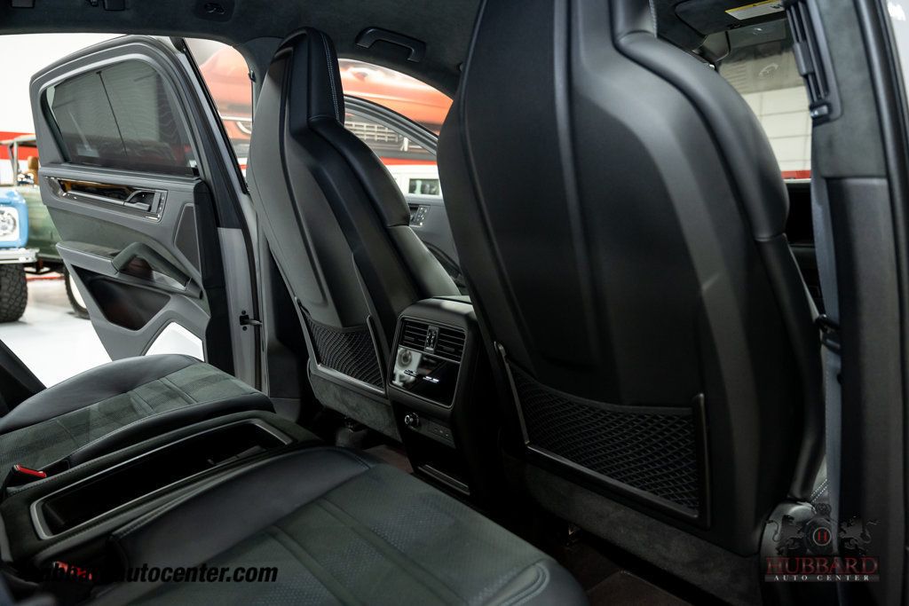 2024 Porsche Cayenne Turbo GT  - 22940139 - 77