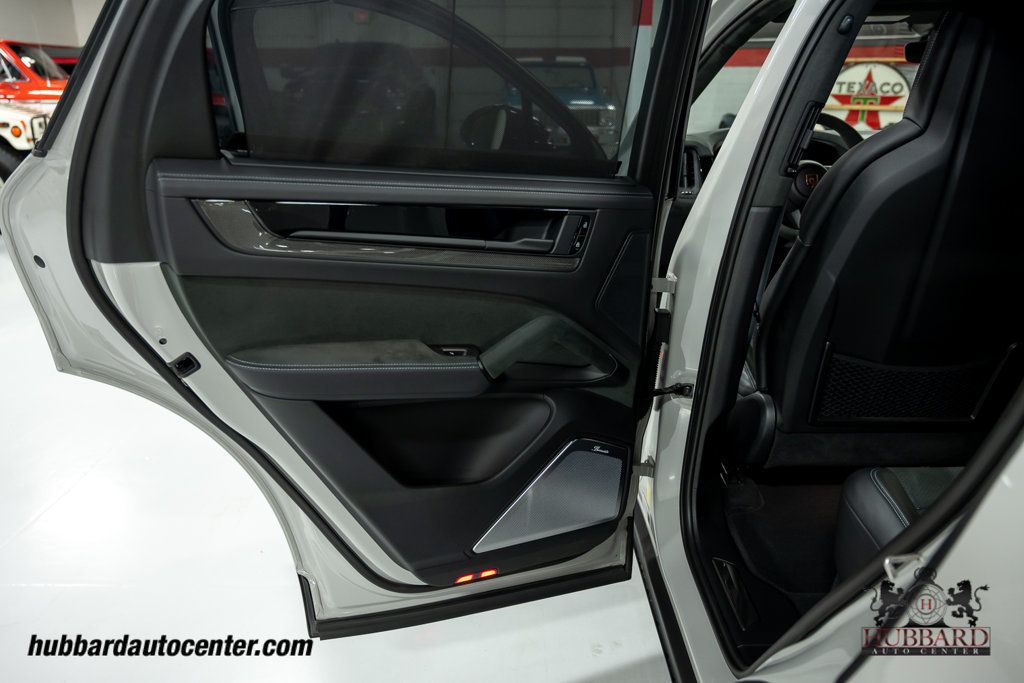 2024 Porsche Cayenne Turbo GT  - 22940139 - 84
