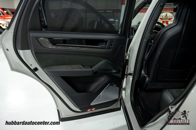 2024 Porsche Cayenne Turbo GT  - 22940139 - 84