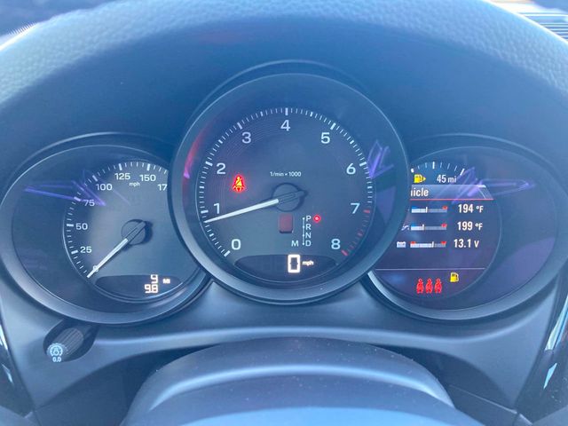 2024 Porsche Macan   - 22182140 - 17