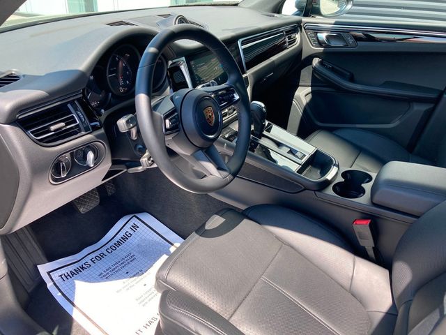 2024 Porsche Macan   - 22209310 - 35
