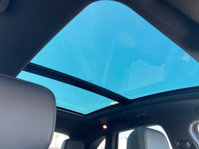 2024 Porsche Macan   - 22331237 - 27