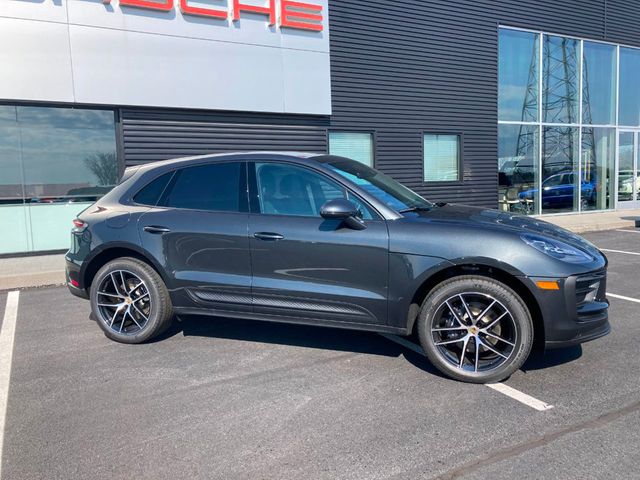 2024 Porsche Macan   - 22331237 - 7