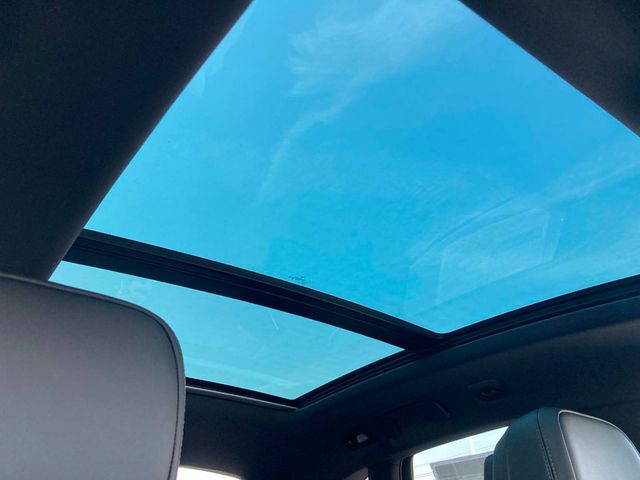 2024 Porsche Macan   - 22344499 - 27