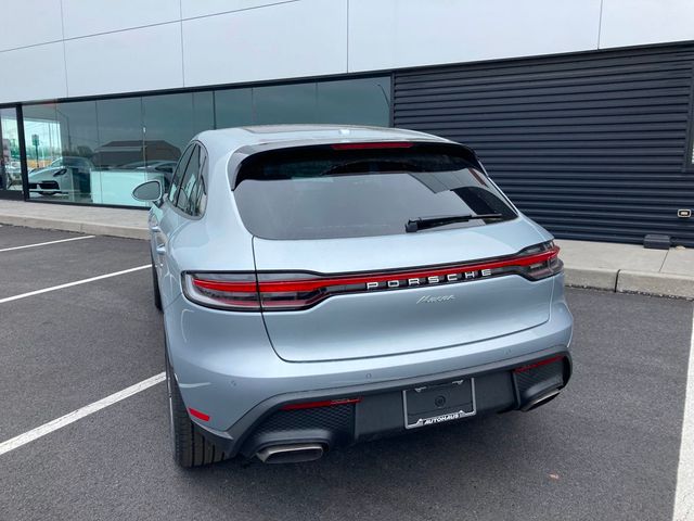 2024 Porsche Macan   - 22407245 - 10
